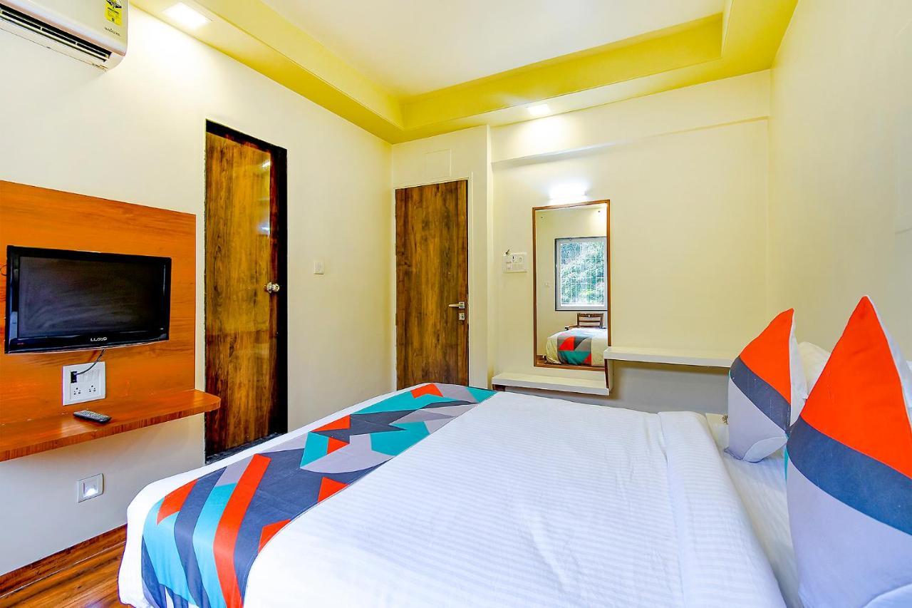 Hotel Fabhotel Nandanvan Pune