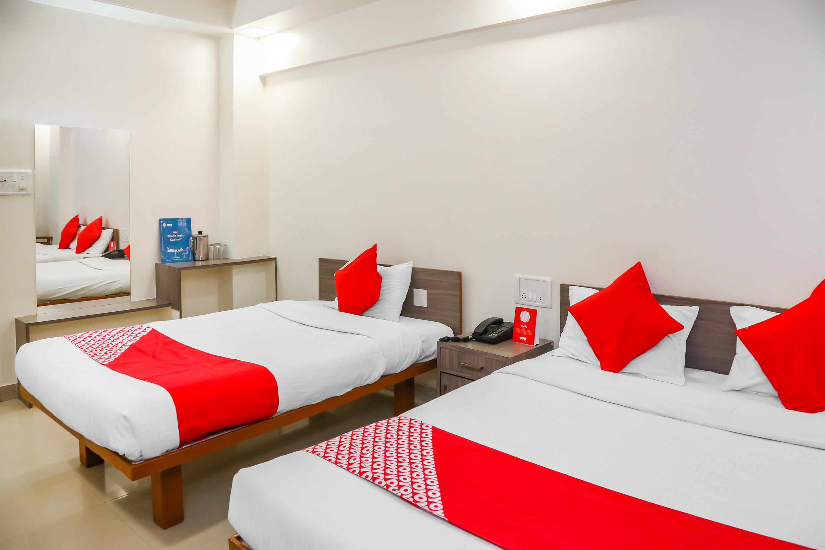 Fabhotel Nandanvan 3*