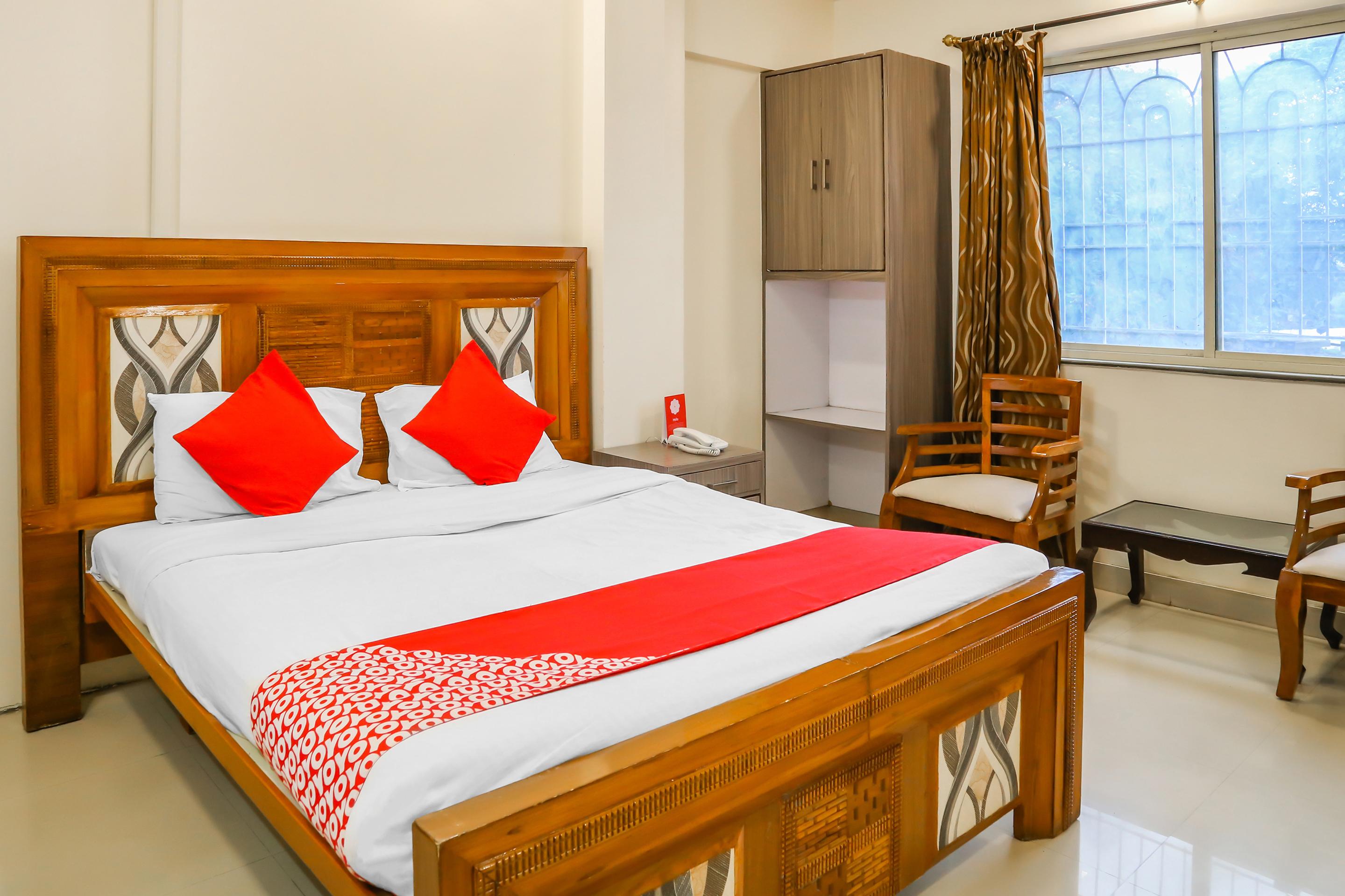 Fabhotel Nandanvan